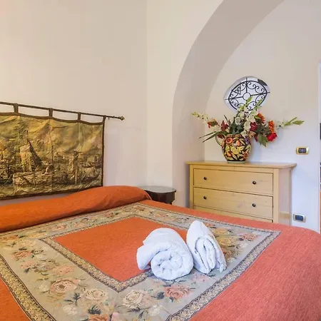 Voltapensieri Apartment *